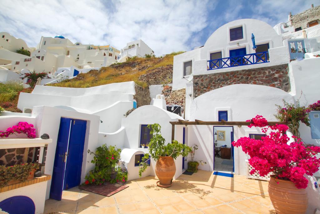 Ifestio Villas Oia Exterior photo