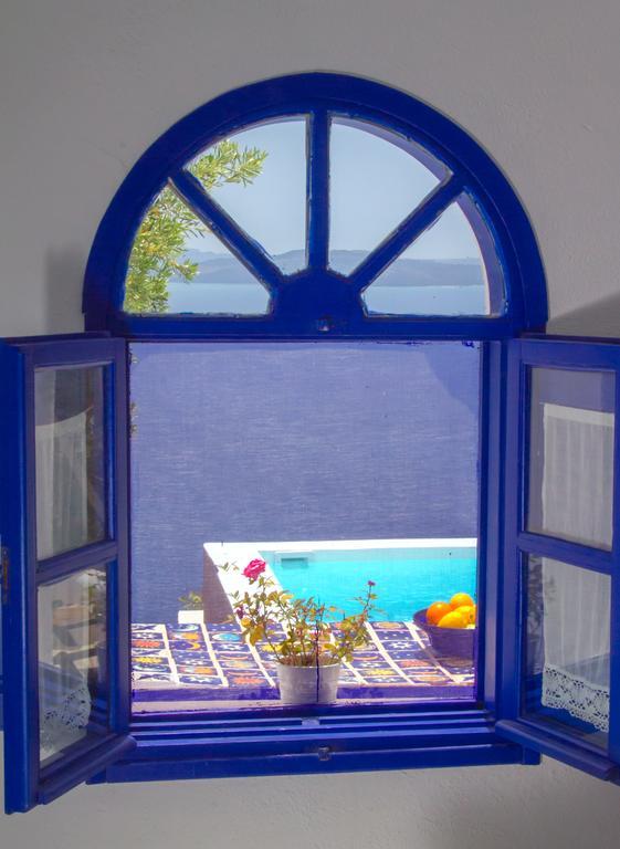 Ifestio Villas Oia Exterior photo