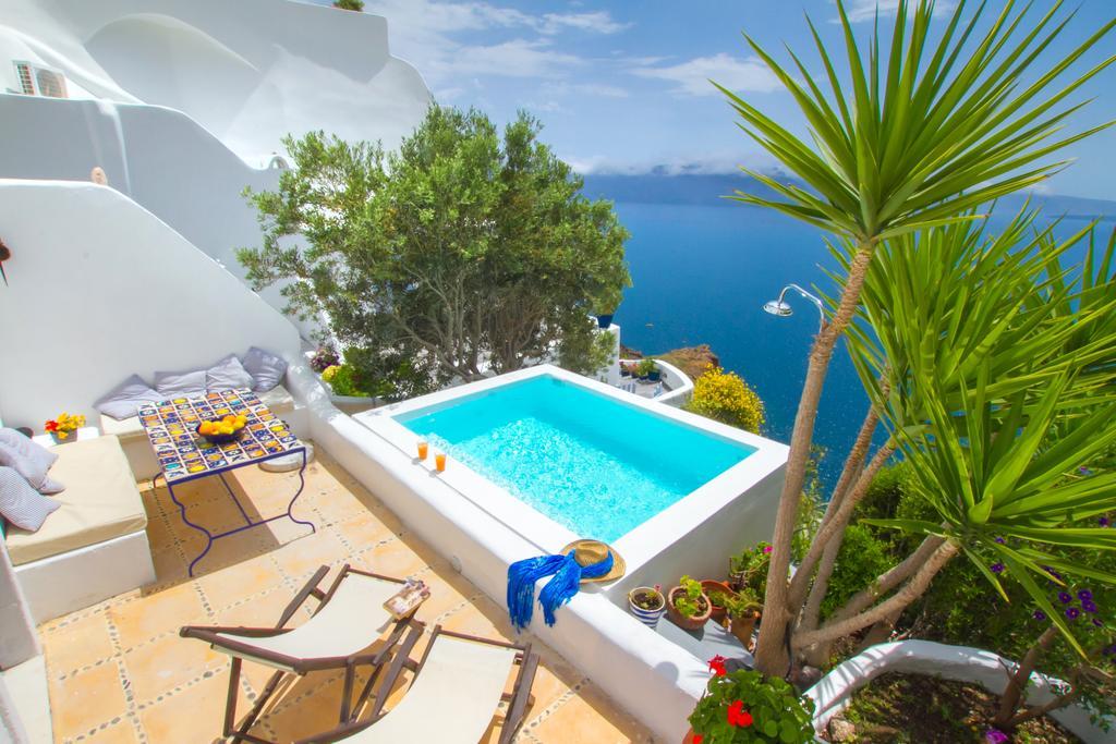 Ifestio Villas Oia Exterior photo