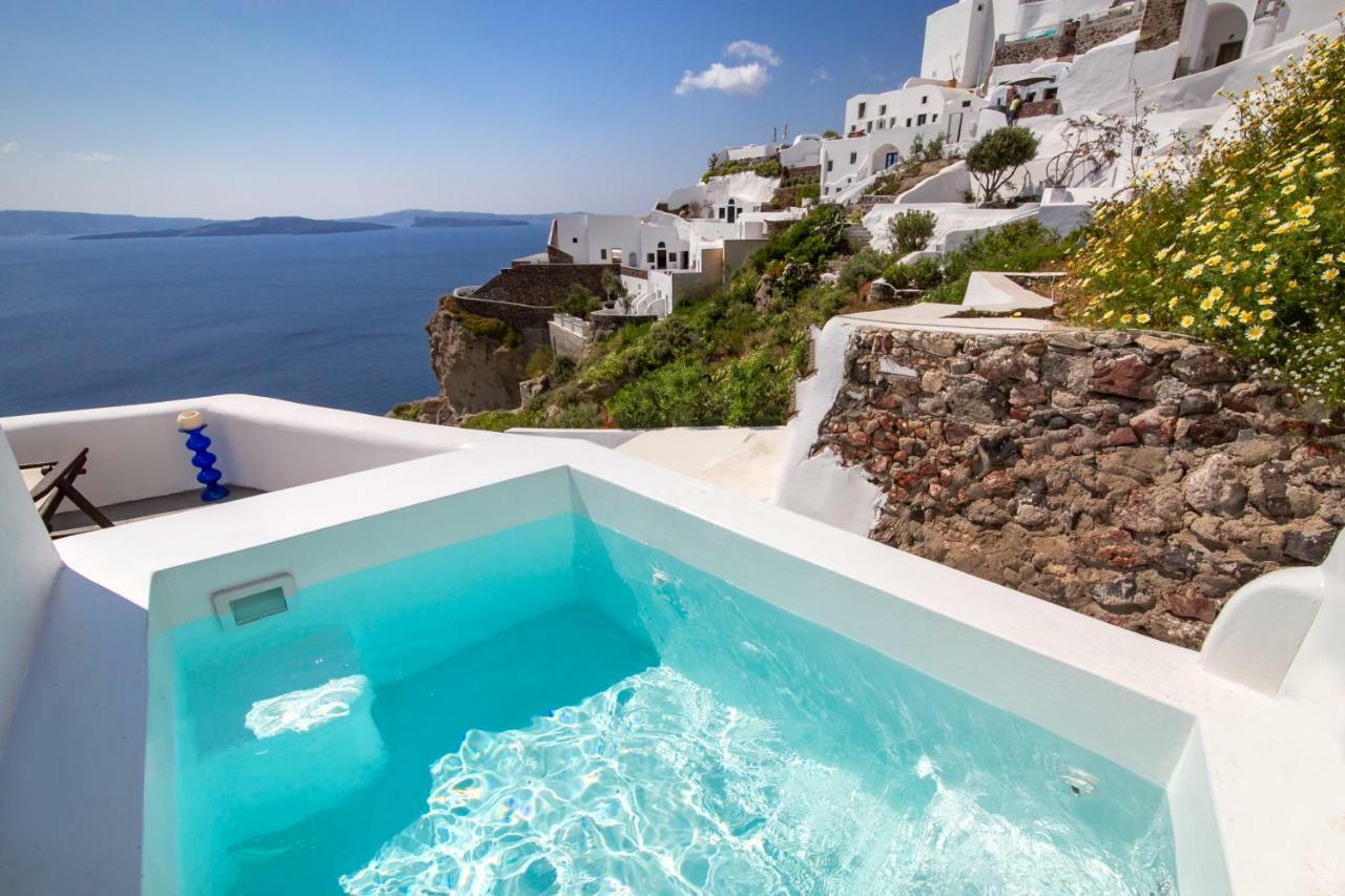 Ifestio Villas Oia Exterior photo